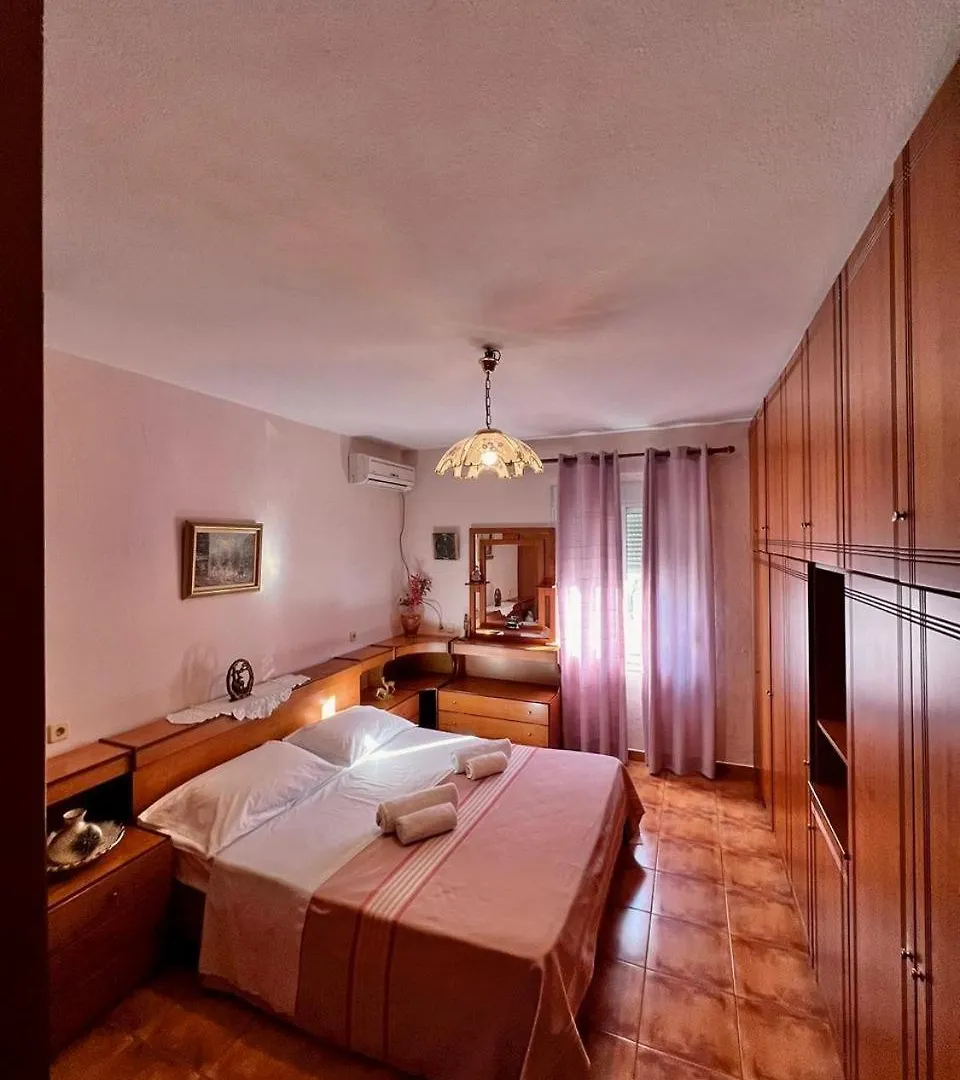 Nick Apartments Gjirokaster